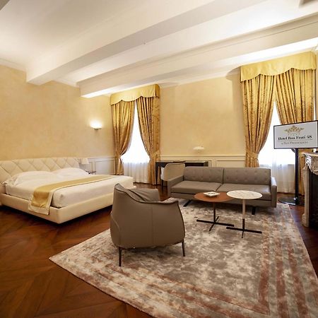 Hotel Rua Frati 48 In San Francesco Modena Exteriör bild