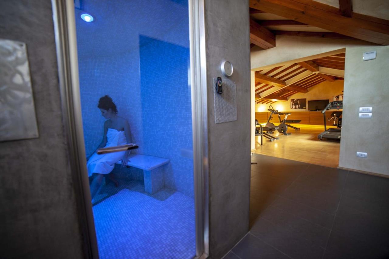 Hotel Rua Frati 48 In San Francesco Modena Exteriör bild