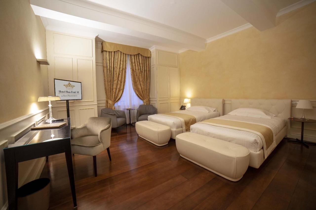 Hotel Rua Frati 48 In San Francesco Modena Exteriör bild
